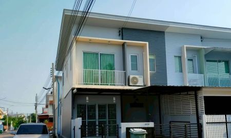 ให้เช่าทาวน์เฮาส์ - ให้เช่าทาวเฮ้าส์ หมู่บ้านเดอะคอนเน็ค ซอยสุขสวัสดิ์ 26 ถนนสุขสวัสดิ์ 10,000 บาท/เดือน