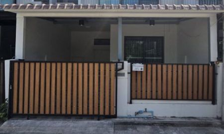 ให้เช่าทาวน์เฮาส์ - เช่าทาวน์โฮม ใกล้โรบินสัน #ศรีสมาน บ้าน พฤกษา วิลล์ 65/1