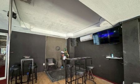 ให้เช่าอาคารพาณิชย์ / สำนักงาน - ให้เช่าตึกพาณิชย์ติดถนนหลักซอยบัวขาว พัทยา จ.ชลบุรี