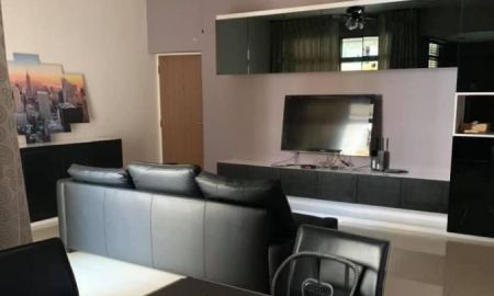 ขาย-ให้เช่าคอนโด - ให้เช่าและขายถูกคอนโด เซนต์ชาร์ม คอนโดมิเนียม Saint Charm Condominium ขนาด 79 ตรม. 1นอน 1น้ำ ชั้น4 เฟส1 ตึก2 ห้องสวย พร้อมเฟอร์ ใกล้BTS ศรีนครินทร์ 38