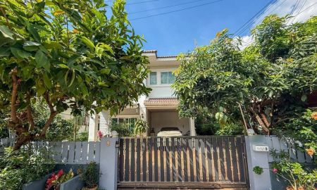 ขายบ้าน - ขายบ้านเดี่ยว ทำเลดี ศรีราชา หมู่บ้านศรีนครินทร์ เดินทางเข้า-ออกสะดวก