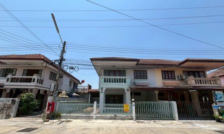 ขายทาวน์เฮาส์ - ขายบ้าน 2 ชั้น หมู่บ้านธารารินทร์ ซอย2 ธัญบุรี