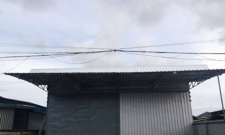 ให้เช่าโรงงาน / โกดัง - โกดังให้เช่า โรงงานให้เช่า ถนนสามวา ใกล้สี่แยกมีนบุรี พร้อมสำนักงาน