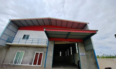 ให้เช่าโรงงาน / โกดัง - โกดังให้เช่า โรงงานให้เช่า คลังสินค้าให้เช่า ใกล้ตลาดไท ตลาดไอยรา ประมาณ 2 กิโลเมตร คลองสอง คลองหลวง ปทุมธานี