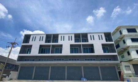 ขาย-ให้เช่าอาคารพาณิชย์ / สำนักงาน - ขายหรือให้เช่าอาคารพาณิชย์ 3.5 ชั้น พร้อมดาดฟ้า โครงการ UTECTIC 2 กม. 24 ถึง 25 ห่างจากเซ็นทรัลมหาชัยเพียง 200 เมตร ติดถนนพระราม 2