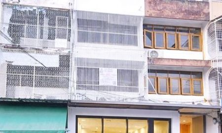 ให้เช่าอาคารพาณิชย์ / สำนักงาน - เหมาะลงทุน Hostel Airbnb รัชดา ใกล้ MRTโชคชัย4 299ม. อาคาร 4ชั้น 6 8นอน 6น้ำ 20 ตร.ว.252 ตร.ม.