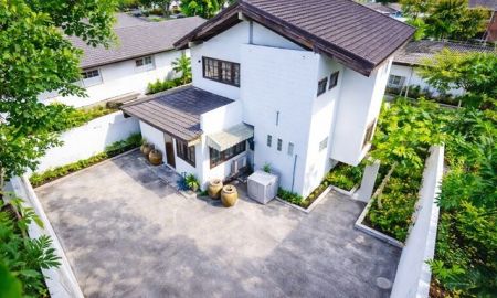 ให้เช่าบ้าน - รถไฟฟ้าสายสีเขียว BTSเสนานิคม 1.8 กม. 5-6นอน 2น้ำ โรงเรียนสตรีวิทยา2 1 กม. บ้านเดี่ยว 90 ตร.ว. 300ตร.ม. จอดรถ 5 คัน ลาดพร้าว