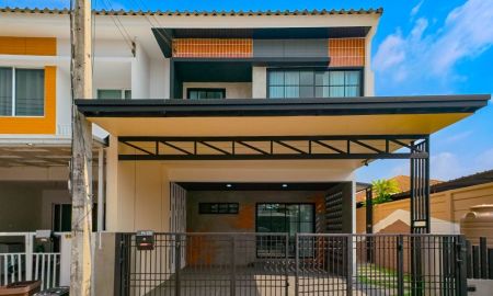 ขายทาวน์เฮาส์ - ขาย ทาวน์เฮ้าส์ 2 ชั้น หมู่บ้าน The Trust Town 3 ห้องนอน 2 ห้องน้ำ พื้นที่ 27.5 ตร.วา สวย เท่ เหมาะกับครอบครัวใหญ่