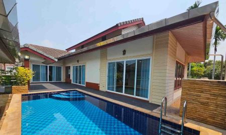 ให้เช่าบ้าน - พูลวิลล่าส่วนตัว 3 ห้องนอน บรรยากาศอบอุ่น ให้เช่า ซอยสยาม พัทยา