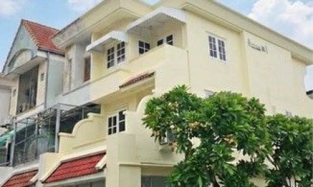 ให้เช่าทาวน์เฮาส์ - ให้เช่าทาวโฮม3ชั้น ใกล้รถไฟฟ้าสายสีเหลืองเชื่อมต่อหลายเส้นทาง นาคนิวาส , เลียบด่วน , รัชดา หลังมุม โชคชัย 4 ซอย 72