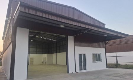 ให้เช่าโรงงาน / โกดัง - โกดังให้เช่า โรงงานให้เช่า ถนนเลียบคลองสอง เอราวัณ ใกล้วัดพระธรรมกาย ตำบลคลองสอง อำเภอคลองหลวง จังหวัดปทุมธานี