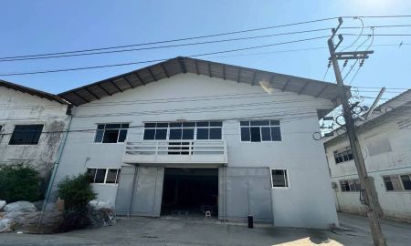 ให้เช่าโรงงาน / โกดัง - โกดังให้เช่า คลังสินค้าให้เช่า เป็น 2 ชั้น ขนาดพื้นที่รวม 1260 ตารางเมตร ลำลูกกาคลอง 4 ลาดสวายปทุมธานี