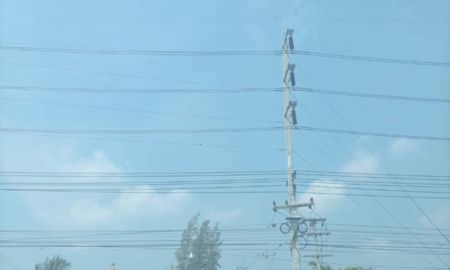 ขายที่ดิน - ขายที่ดินพร้อมสิ่งปลูกสร้างบางส่วน ติดถนนสายเอเชีย มีน้ำ ไฟ 11-5-62 ไร่ 40,000,000 บาท