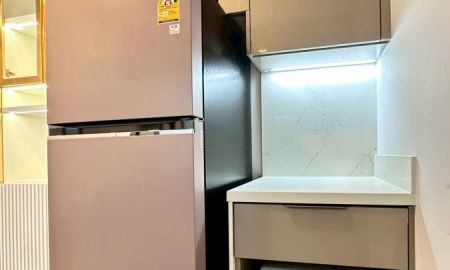 ให้เช่าคอนโด - คอนโดระดับ Luxury ทำเลอโศก-พระราม 9 ใกล้ MRT พระราม 9 และ Central Rama 9 สิ่งอำนวยความสะดวกครบระดับโรงแรม