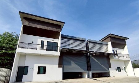 ให้เช่าโรงงาน / โกดัง - โกดังเช่า โรงงานเช่า ซอยธารทอง ถนนไสวประชาราษฎร์ พื้นที่สีม่วง พร้อมสำนักงาน 2 ชั้น พร้อมแอร์กล้อง CCTV ลาดสวาย ปทุมธานี