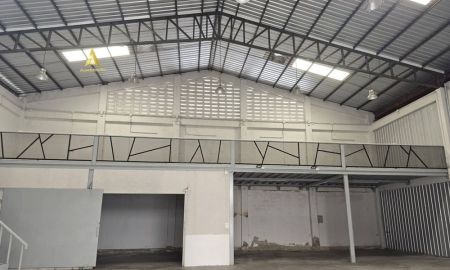 ให้เช่าโรงงาน / โกดัง - ให้เช่าโกดัง 430 ตร.ม. บางนา กม.5 บางพลี ใกล้เมกะ เข้าออกได้ทั้งถนนบางนา-ตราด และถนนเฉลิมพระเกียรติ