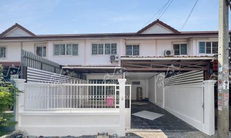 ขายทาวน์เฮาส์ - นารีนคร 12 บางบัวทอง ต่อเติมครบพร้อมอยู่ เข้าซอยไม่ลึก ใกล้แยกบางพลู