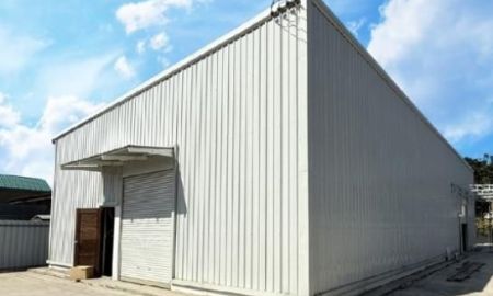 ให้เช่าโรงงาน / โกดัง - ให้เช่าโกดังส่วนตัว มีรั้วปิดมิดชิด 175 ตารางวา 288 ตารางเมตร กรุงเทพกรีฑาตัดใหม่ ใกล้ แอร์พอร์ทลิ้งค์ 5 นาที