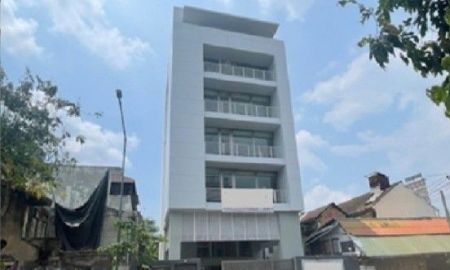 ให้เช่าอาคารพาณิชย์ / สำนักงาน - ให้เช่าอาคารสำนักงาน 7 ชั้น Standalone ย่านสี่พระยา ริมถนนสุรวงศ์ ใกล้ MRT หัวลำโพง เพียง 1 กิโลเมตร / อาคารสร้างใหม่ / เหมาะหลากหลายธุรกิจ