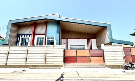 ขายโรงงาน / โกดัง - ขายโรงงานผลิตสุราแช่ พร้อมใบอนุญาติครบสามารถประกอบกิจการได้ทันที สำเร็จตามแบบทุกอย่าง ขนาดเนื้อที่รวม 200 ตรว.