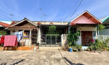 ขายทาวน์เฮาส์ - ขายทาวน์เฮ้าส์ หมู่บ้าน แสงตะวัน บึงน้ำรักษ์ ธัญบุรี ปทุมธานี เนื้อที่ 16 ตร.ว ทำเลดี ราคาต่อรองได้