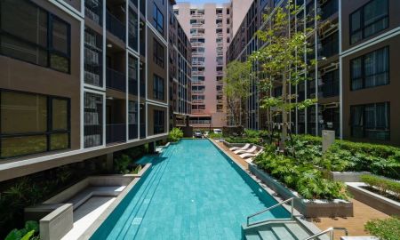 ให้เช่าคอนโด - ให้เช่าคอนโดเดอะเชดสาทร 1 ชั้น 2 ตึก B วิวสระว่ายน้ำ พร้อมอยู่ ใจกลางสาทร ใกล้ MRT ลุมพินี