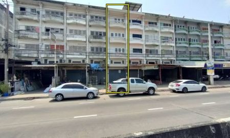 ขายอาคารพาณิชย์ / สำนักงาน - ขายตึกแถวติดถนนใหญ่นิมิตรใหม่ ลำลูกกา ปทุมธานี ใกล้ทางออกลำลูกกา คลอง 7 พื้นที่ 28 ตรว. ขายถูกที่สุดในย่านนี้ 3,000,000 บาท ด่วน! เจ้าของอยากขาย