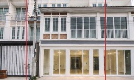 ให้เช่าทาวน์เฮาส์ - Home Office 3ชั้น จรัญสนิทวงศ์ โฮมออฟฟิศ 5นอน 4น้ำ 22ตร.ว.บางกรวย เซนทรัลปิ่นเกล้า 2.62 กม. กฟผ พระราม7 250ตร.ม.