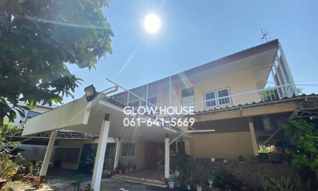 ให้เช่าอาคารพาณิชย์ / สำนักงาน - ให้เช่า พื้นที่/บ้าน/ที่ดินพร้อมสิ่งปลูกสร้าง (หัวมุม) ทองหล่อ | ทำเลพรีเมียม พื้นที่หัวมุมทำเลทองหล่อ เหมาะสำหรับธุรกิจหลากหลาย