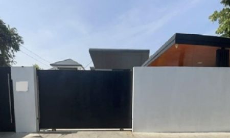 ให้เช่าอาคารพาณิชย์ / สำนักงาน - ให้เช่าอาคารสำนักงาน / Home Office 3 ชั้น พร้อมโกดังด้านหลัง ซอยบางแค / ใกล้ MRT บางแค / พื้นที่ใช้สอยรวม 750 ตารางเมตร