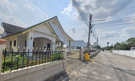 ขายบ้าน - ขายบ้านรีโนเวท หลังใหญ่ 175 ตร.ว. ใกล้ขอบอ่างมาบประชัน พัทยา