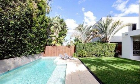 ขายบ้าน - ด่วน! เซ้งธุรกิจบ้านพัก Pool Villa ใจกลางกรุงเทพ คืนทุนไวใน 1-2 ปี กำไรงาม