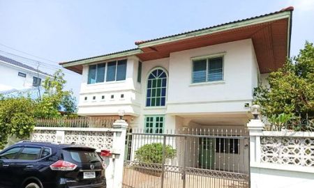 ให้เช่าบ้าน - ให้เช่า] บ้านเดี่ยว โชคชัย 4 - ลาดพร้าววังหิน / 4 ห้องนอน 2 ห้องน้ำ / 79 ตรว. 200 ตรม. **38,000**