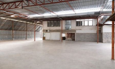 ให้เช่าโรงงาน / โกดัง - รถสิบล้อได้ ให้เช่าโกดัง 900ตร.ม. 4นอน 3น้ำ ถูกที่สุดในโลก ตรมละ 35 บาท แยกหนองแขม เลียบคลองภาษีเจริญฝั่งใต้