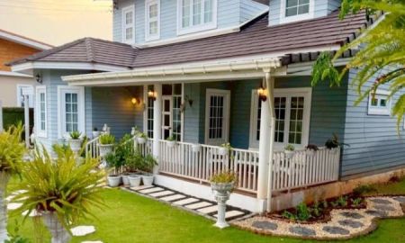 ขายบ้าน - ขายถูกมาก!! บ้านเดี่ยว 2 ชั้น สไตล์ English Cottage อ.เมือง โคราช หลังสนาม 80 พรรษา ใกล้บิ๊กซี เซฟวันฯ