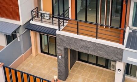 ให้เช่าทาวน์เฮาส์ - ม.ขอนแก่น วิทยาเขตหนองคาย 800 ม. เชลล์ หนองคาย 1.4กม. Caltex1.4กม. ให้เช่าทาวน์โฮม 2 ชั้น พร้อมเฟอร์ 4นอน 21ตร.วา. 170ตร.ม. 3น้ำ