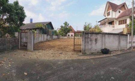 ขายที่ดิน - ขายที่ดินตำบลป่าไผ่สันทรายล้อมรั้วถมดินเรียบร้อยพร้อมโอน