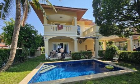 ให้เช่าบ้าน - ให้เช่า และขาย บ้านเดี่ยว 2 ชั้นพูลวิลล่า ซอยสยาม หนองปรือ บางละมุง ชลบุรี