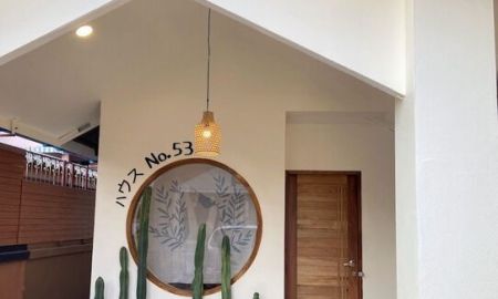 ให้เช่าทาวน์เฮาส์ - บ้านเช่าสันติธรรม ถนนเทวัญ บ้านหน้ากว้าง อำเภอเมืองเชียงใหม่ ค่าเช่า 25,000/เดือน