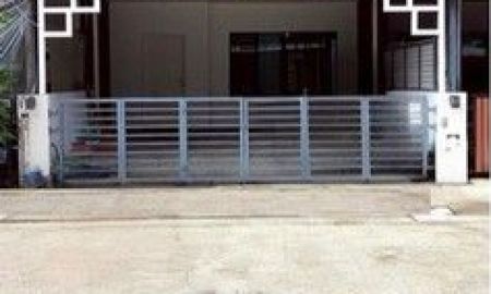 ให้เช่าทาวน์เฮาส์ - ให้เช่าทาวน์เฮ้าส์ 2 ชั้นในหมู่บ้านเดอะคอนเนกพัฒนาการ 38 แขวงสวนหลวง เขตสวนหลวง กรุงเทพมหานคร