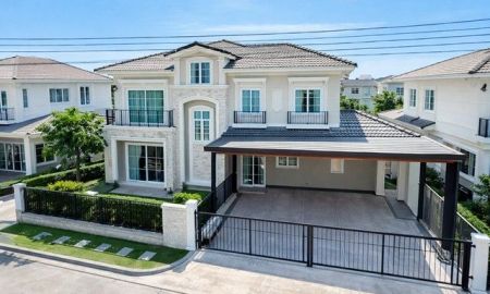 ให้เช่าบ้าน - คฤหาสน์เฟอร์ครบ 2ชั้น 4นอน ลดค่าเช่า 50% 4น้ำ ใกล้ แฟชั่นไอส์แลนด์ 50 ตร.ว. 200 ตร.ม. บ้านเดี่ยวหรูหรา นวมินทร์ เดอะมอลล์บางกะปิ 3 กม.