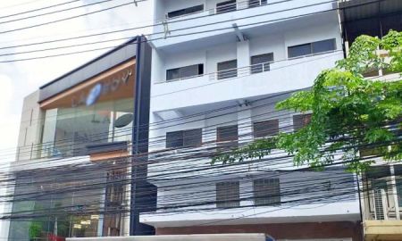 ขายอาคารพาณิชย์ / สำนักงาน - อาคารพาณิชย์ 2 คูหา ติดถนนลาดพร้าว ทำเลดี