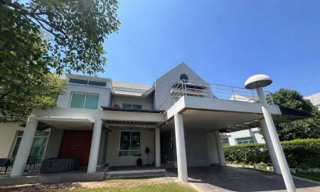 ขายบ้าน - บ้านปัญญา รามอินทรา ใกล้สนามกอล์ฟปัญญาอินทรา ขายตามสภาพ ต้องรีโนเวทค่ะ