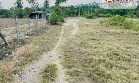 ขายที่ดิน - ที่ดินเปล่า ขนาด 2 ไร่ 35 ตารางวา กำแพงแสน นครปฐม ติดถนนสาธารณะเข้า-ออกสะดวก