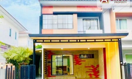 ขายทาวน์เฮาส์ - หมู่บ้านเดอะทรัสต์ ทาวน์ วงแหวน - ลําลูกกา หลังมุม รีโนเวทใหม่ทั้งหลัง ตกแต่งครบ พร้อมเข้าอยู่