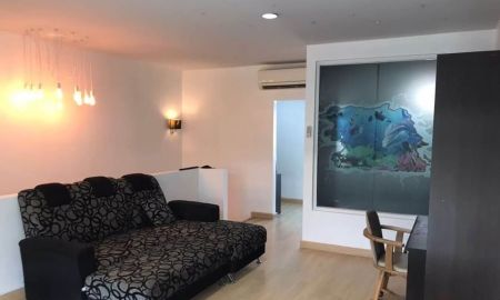 ให้เช่าทาวน์เฮาส์ - บ้านให้เช่าเกษตรนวมินทร์ ถ.ลาดปลาเค้า บ้านตกแต่งครบ 3นอน 4น้ำ 2ที่จอดรถ หิ้วกระเป๋าพร้อมอยู่ เลี้ยงสัตว์ได้