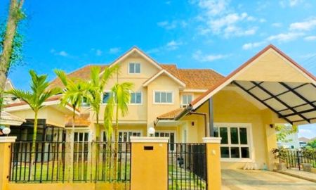 ให้เช่าบ้าน - น้ำแพร่ สันป่าตอง คฤหาสน์ 6นอน 4 น้ำ ใกล้วัดศาลา 650 ม. และหางดงกอล์ฟคลับ บ้านเดี่ยวหลังใหญ่ 105 ตร.ว. 310 ตร.ม. บ้านแปลงมุม