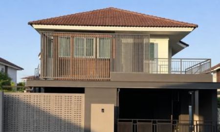 ขายบ้าน - อรสิริน 6 เลคไซด์แอนด์ปาร์ค บ้านใหม่กริ๊บ ใกล้ รร.นานาชาติ Mill Hill เพียง 600 ม. พร้อมเฟอร์ครบทั้งหลัง