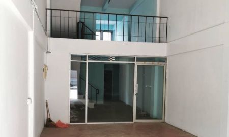 ขายอาคารพาณิชย์ / สำนักงาน - ขายอาคารพาณิชย์ 1 ห้อง 3ชั้นครึ่ง 26ตรว.ติดถนนมนัส ใกล้ลานย่าโม ทำเลการค้า เหมาะพัฒนาเป็นห้างร้าน คลีนิค สำนักงาน โกดังเก็บสินค้าขนาดเล็ก