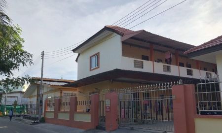 ขายอพาร์ทเม้นท์ / โรงแรม - ขาย หอพักในตัวเมืองสงขลา 2 ชั้น 22 ห้อง ราคา 40 ล้านบาท